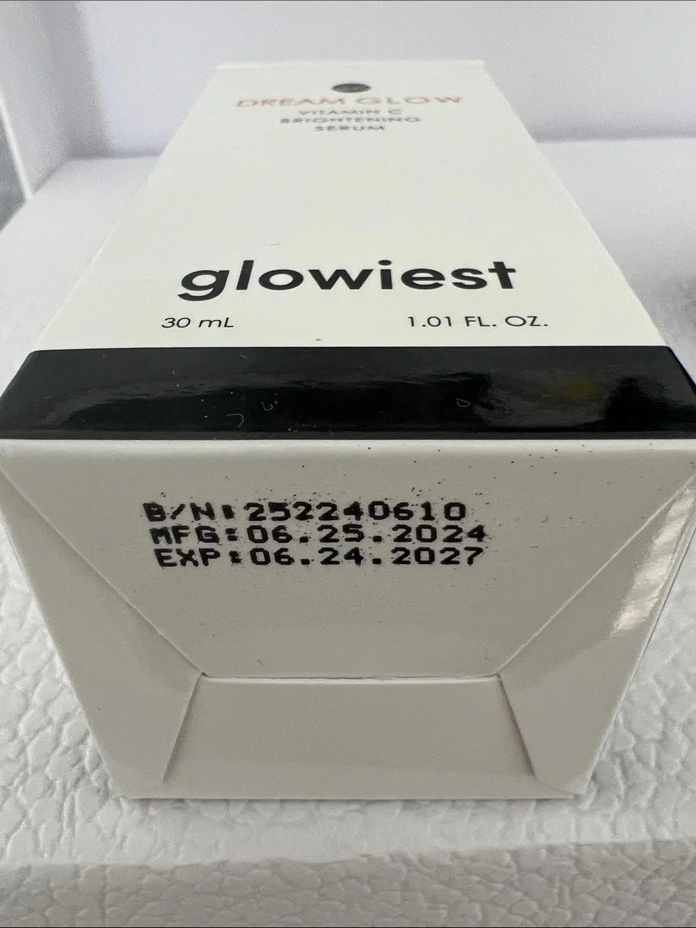 Glowiest Dream Glow Vitamin C Brightening Serum